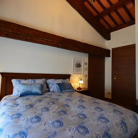 Al Castello Di Aiello 4*